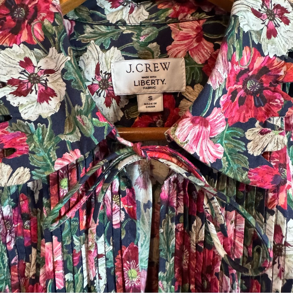 J. Crew Women's Scalloped Sleeve Top in Liberty Poppy Amelie Floral Blouse Sz S - Picture 5 of 10